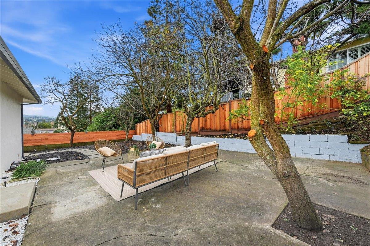 Detail Gallery Image 53 of 64 For 2633 Somerset Ave, Castro Valley,  CA 94546 - 3 Beds | 2 Baths