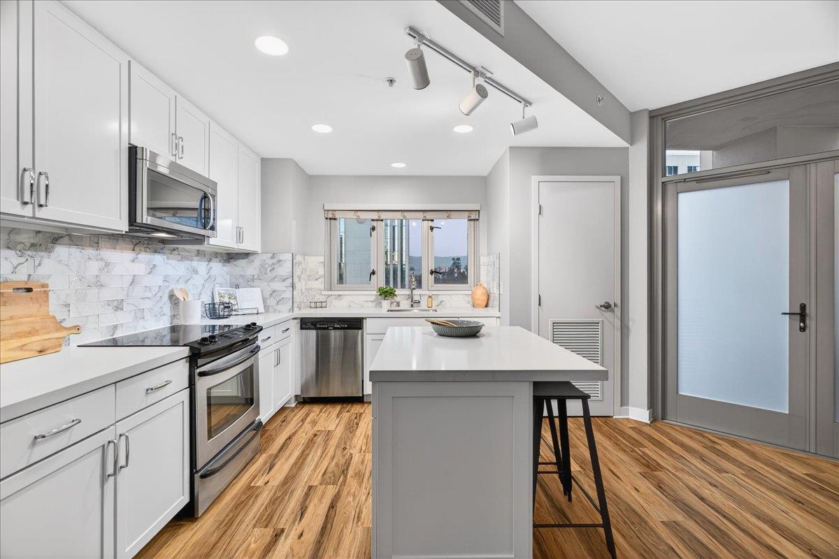 Photo #16: ML82030325 Listing: Photo #16