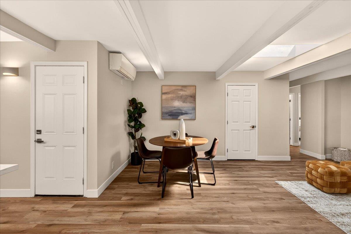 Detail Gallery Image 10 of 29 For 1460 Saturn Ct, Milpitas,  CA 95035 - 4 Beds | 2 Baths