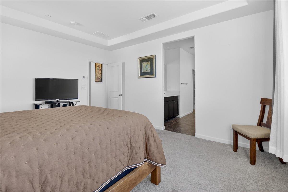 Detail Gallery Image 21 of 46 For 3076 Palomino Way, Hollister,  CA 95023 - 5 Beds | 3 Baths