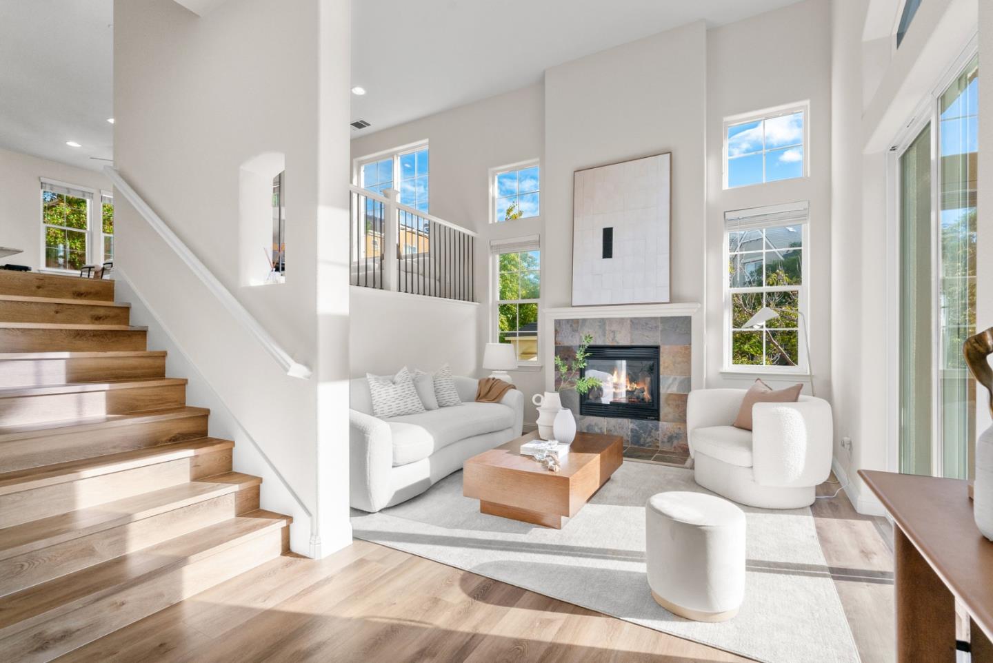 Detail Gallery Image 5 of 54 For 4559 Laird Cir, Santa Clara,  CA 95054 - 3 Beds | 2/1 Baths