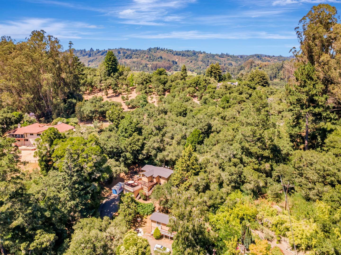 Detail Gallery Image 43 of 66 For 4858 Freedom Blvd, Aptos,  CA 95003 - 3 Beds | 3 Baths