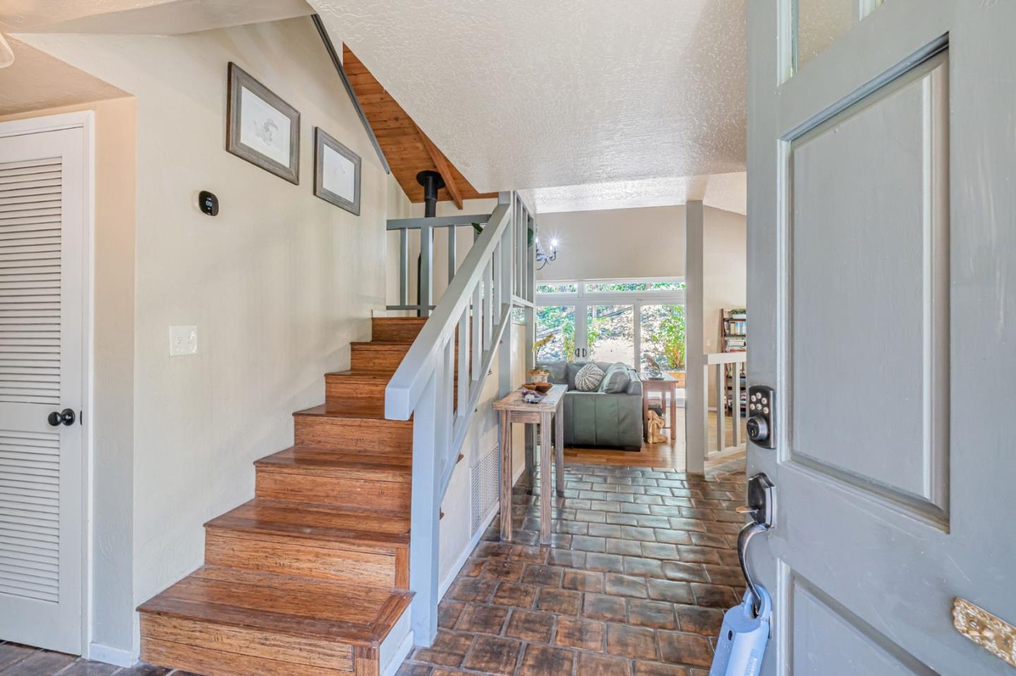 Detail Gallery Image 5 of 66 For 4858 Freedom Blvd, Aptos,  CA 95003 - 3 Beds | 3 Baths