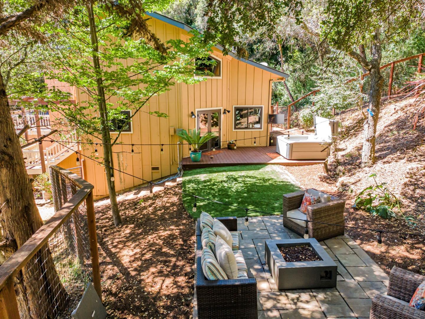 Detail Gallery Image 53 of 66 For 4858 Freedom Blvd, Aptos,  CA 95003 - 3 Beds | 3 Baths