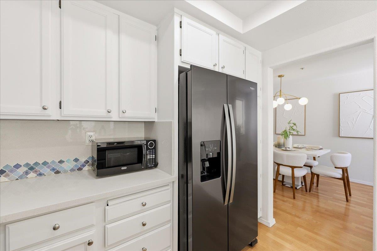 Detail Gallery Image 17 of 72 For 410 Galleria Dr #6,  San Jose,  CA 95134 - 2 Beds | 2/1 Baths