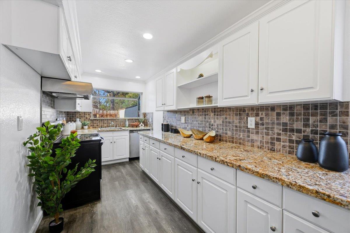 Detail Gallery Image 13 of 46 For 41042 Ramon Ter, Fremont,  CA 94539 - 2 Beds | 1/1 Baths
