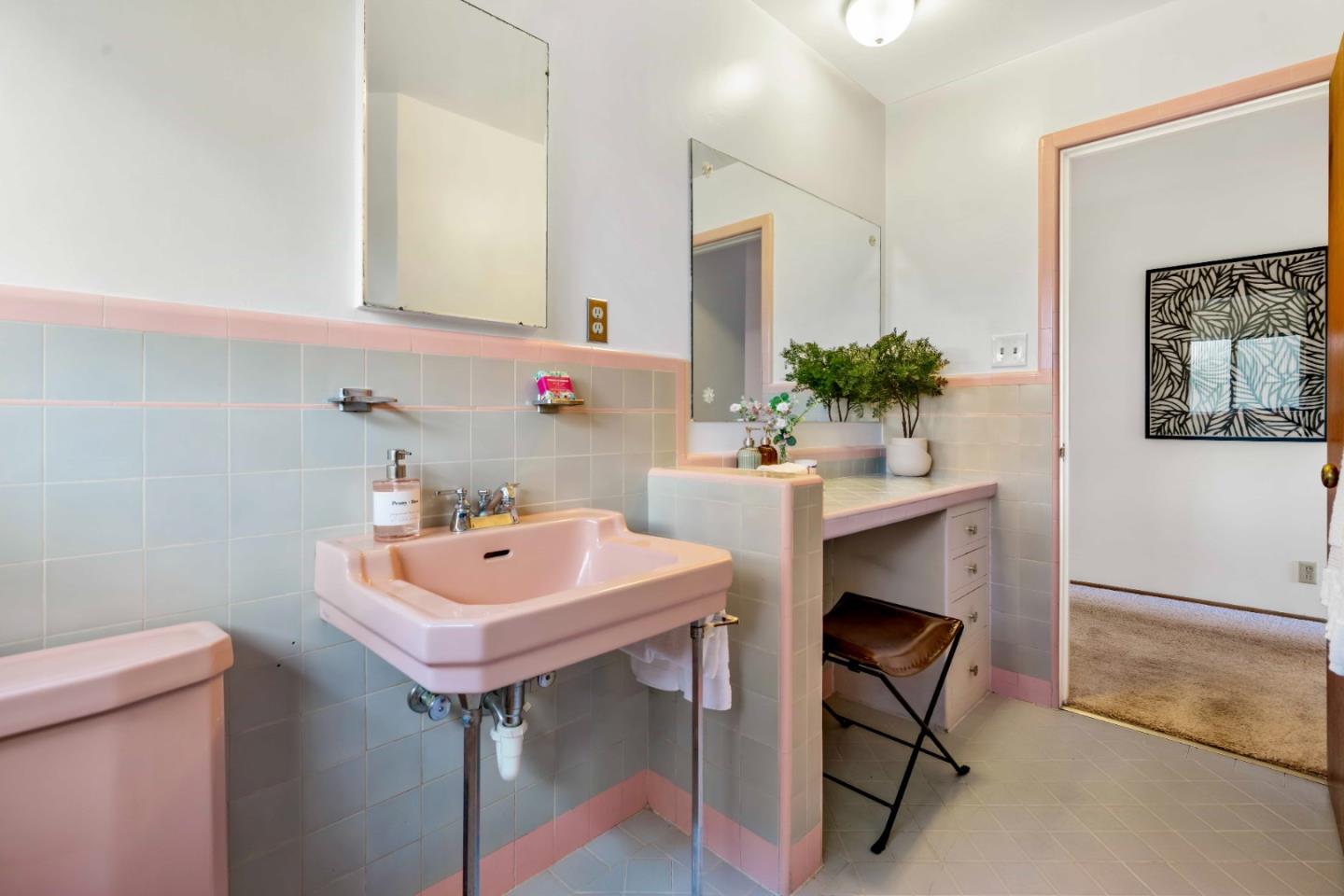 Detail Gallery Image 24 of 49 For 21 Colorados Dr, Millbrae,  CA 94030 - 3 Beds | 3 Baths