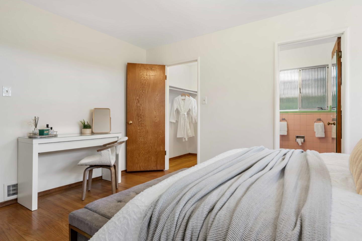 Detail Gallery Image 29 of 49 For 21 Colorados Dr, Millbrae,  CA 94030 - 3 Beds | 3 Baths