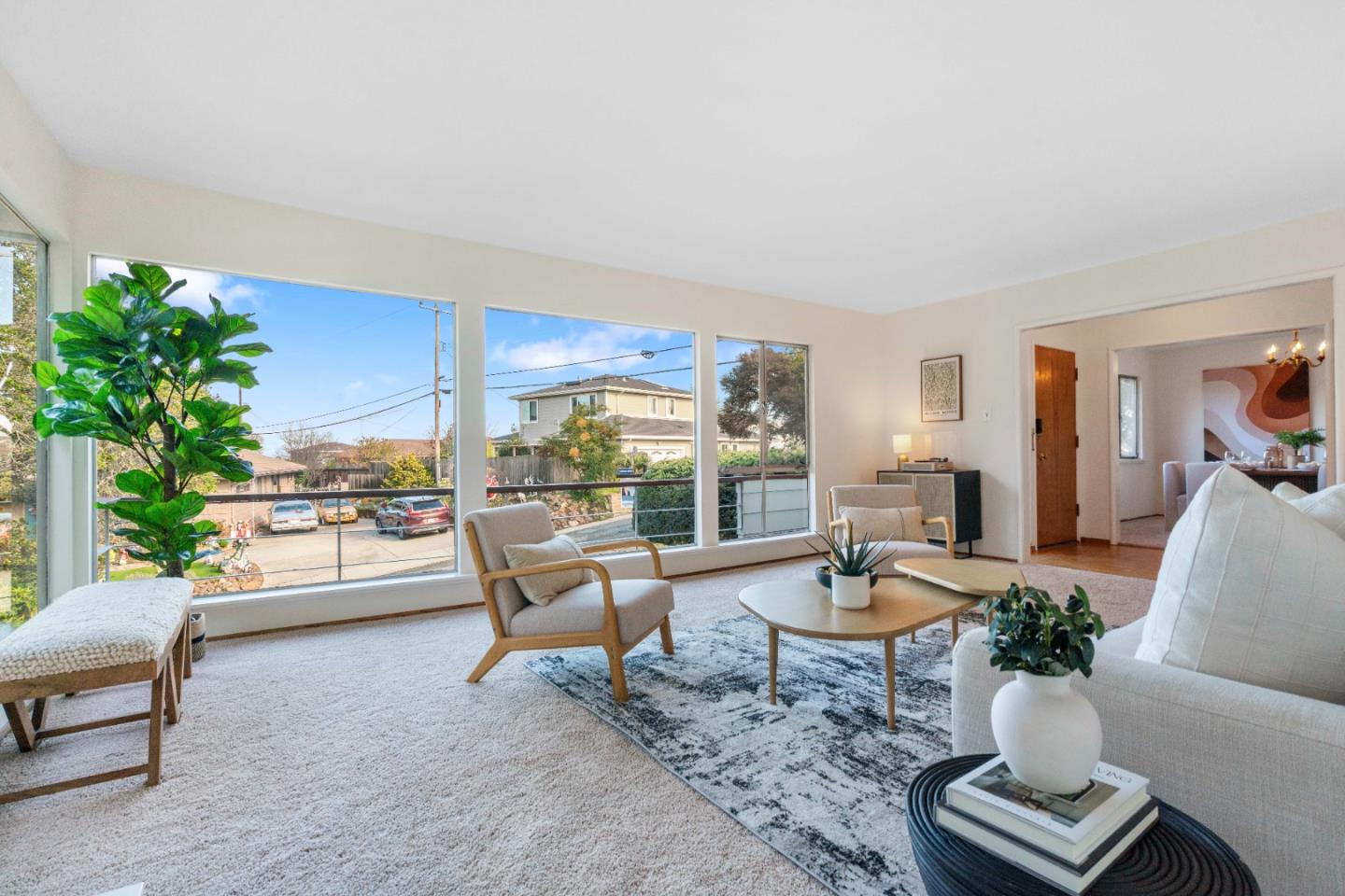 Detail Gallery Image 4 of 49 For 21 Colorados Dr, Millbrae,  CA 94030 - 3 Beds | 3 Baths