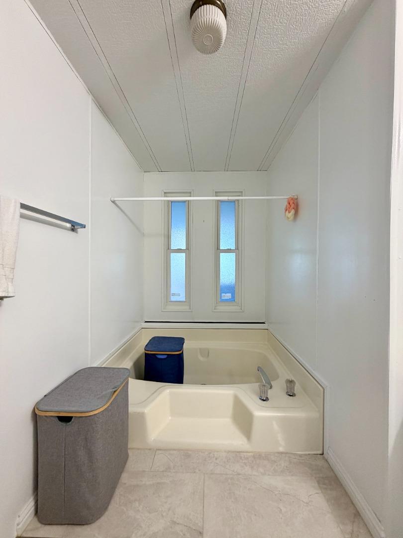 Detail Gallery Image 14 of 20 For 2888 Moss Hollow Dr #2888,  San Jose,  CA 95121 - 2 Beds | 2 Baths