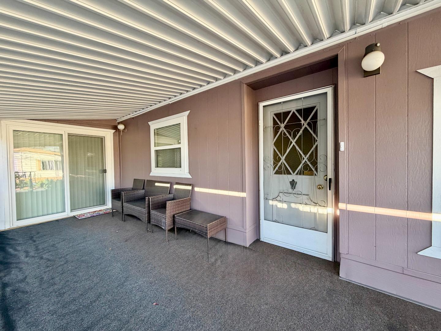 Detail Gallery Image 3 of 20 For 2888 Moss Hollow Dr #2888,  San Jose,  CA 95121 - 2 Beds | 2 Baths