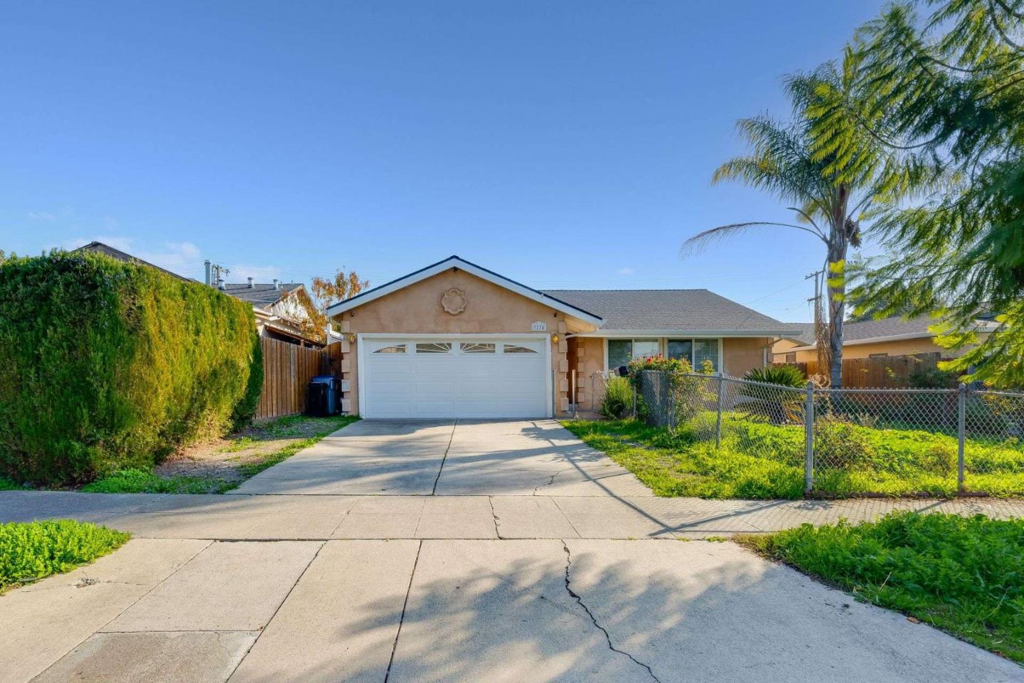 Front Image Thumbnail for ML82030338