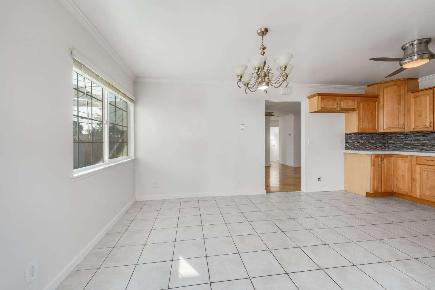 Detail Gallery Image 23 of 31 For 3274 Mount Rainier Dr, San Jose,  CA 95127 - 3 Beds | 2 Baths