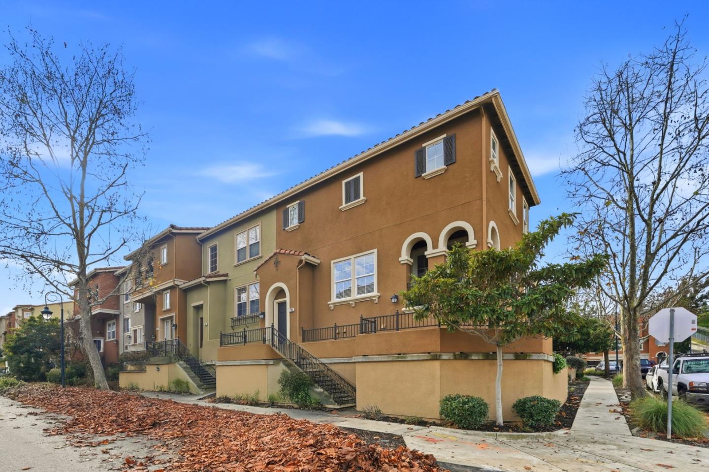 Detail Gallery Image 2 of 35 For 798 Adeline Ave, San Jose,  CA 95136 - 4 Beds | 3/1 Baths