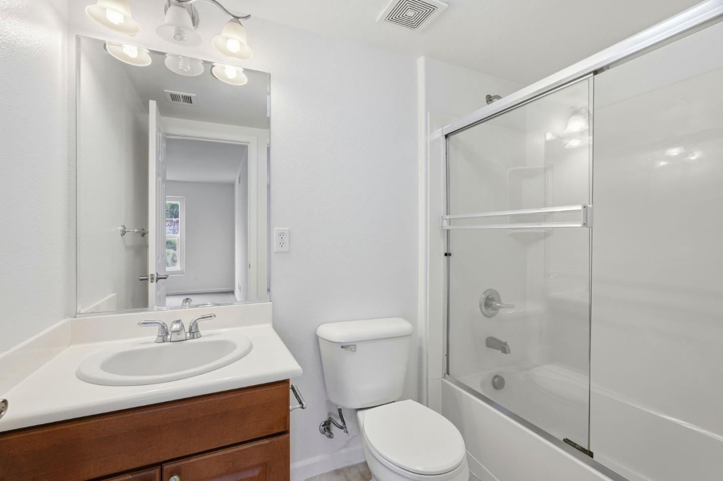 Detail Gallery Image 31 of 35 For 798 Adeline Ave, San Jose,  CA 95136 - 4 Beds | 3/1 Baths