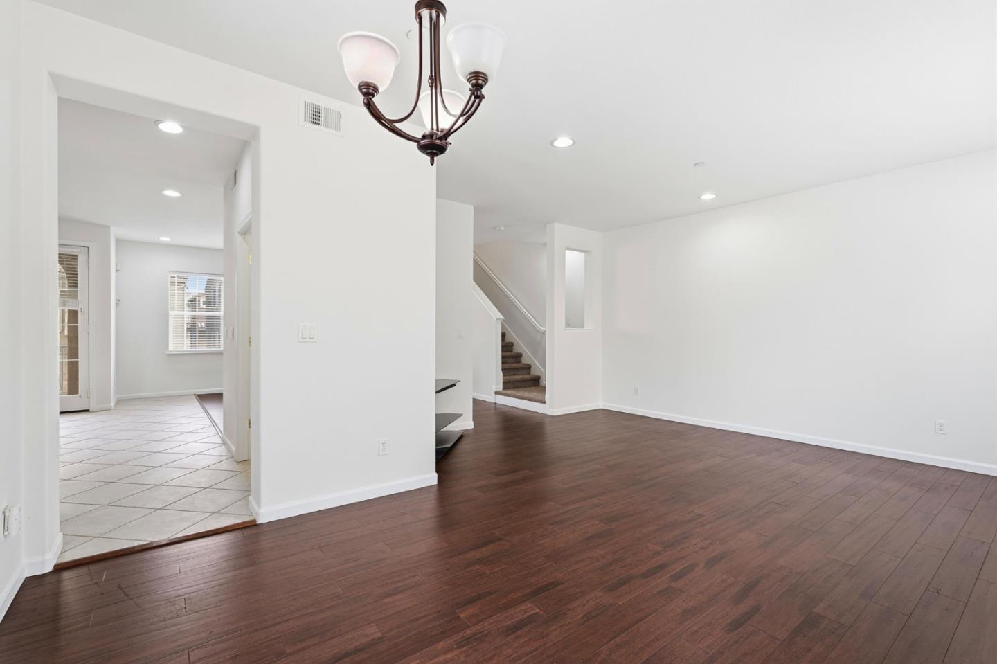 Detail Gallery Image 6 of 35 For 798 Adeline Ave, San Jose,  CA 95136 - 4 Beds | 3/1 Baths