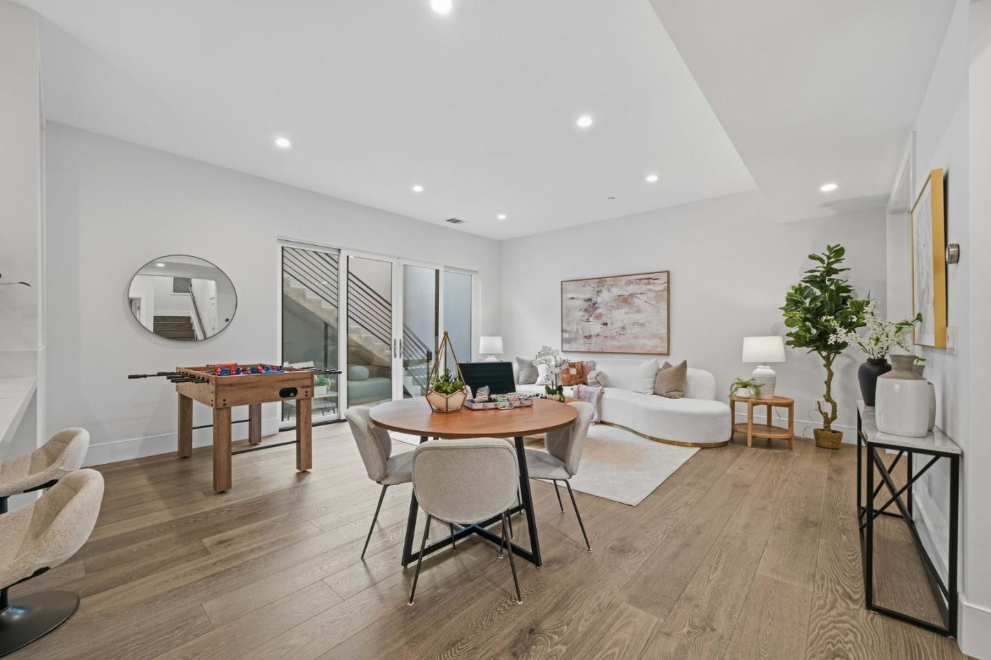 Detail Gallery Image 46 of 75 For 575 Maybell Ave, Palo Alto,  CA 94306 - 5 Beds | 6/1 Baths