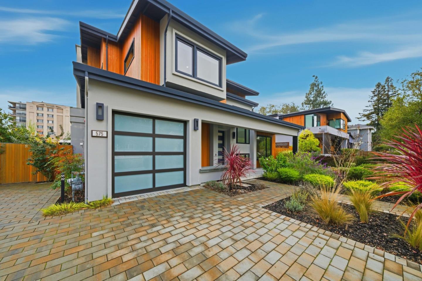 Detail Gallery Image 69 of 75 For 575 Maybell Ave, Palo Alto,  CA 94306 - 5 Beds | 6/1 Baths