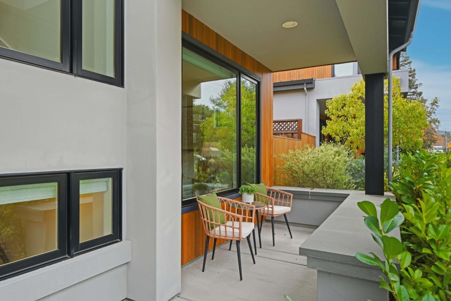 Detail Gallery Image 74 of 75 For 575 Maybell Ave, Palo Alto,  CA 94306 - 5 Beds | 6/1 Baths