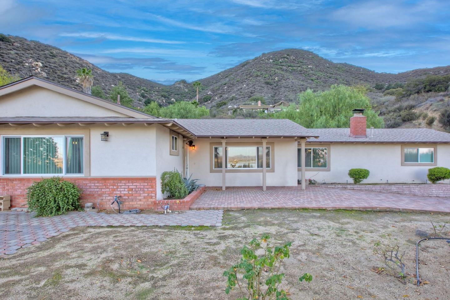 Front Image Thumbnail for ML82030342