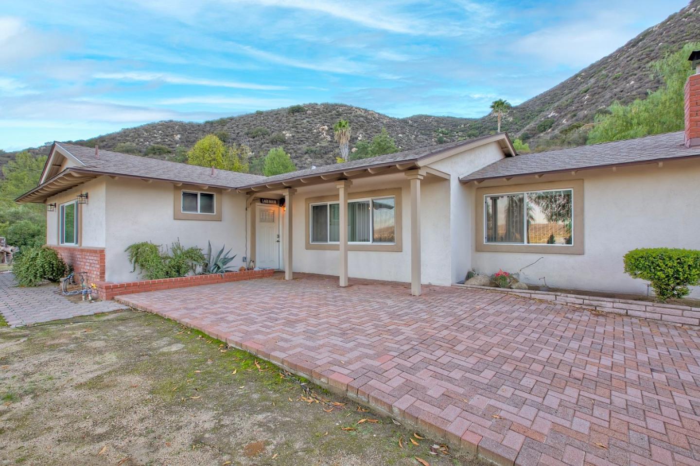 Detail Gallery Image 11 of 35 For 18261 Sanders Dr, Lake Elsinore,  CA 92530 - 3 Beds | 2 Baths