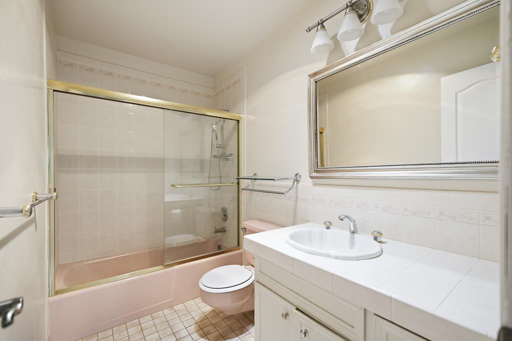 Detail Gallery Image 15 of 53 For 16 Castlewood Dr, Pleasanton,  CA 94566 - 4 Beds | 3 Baths