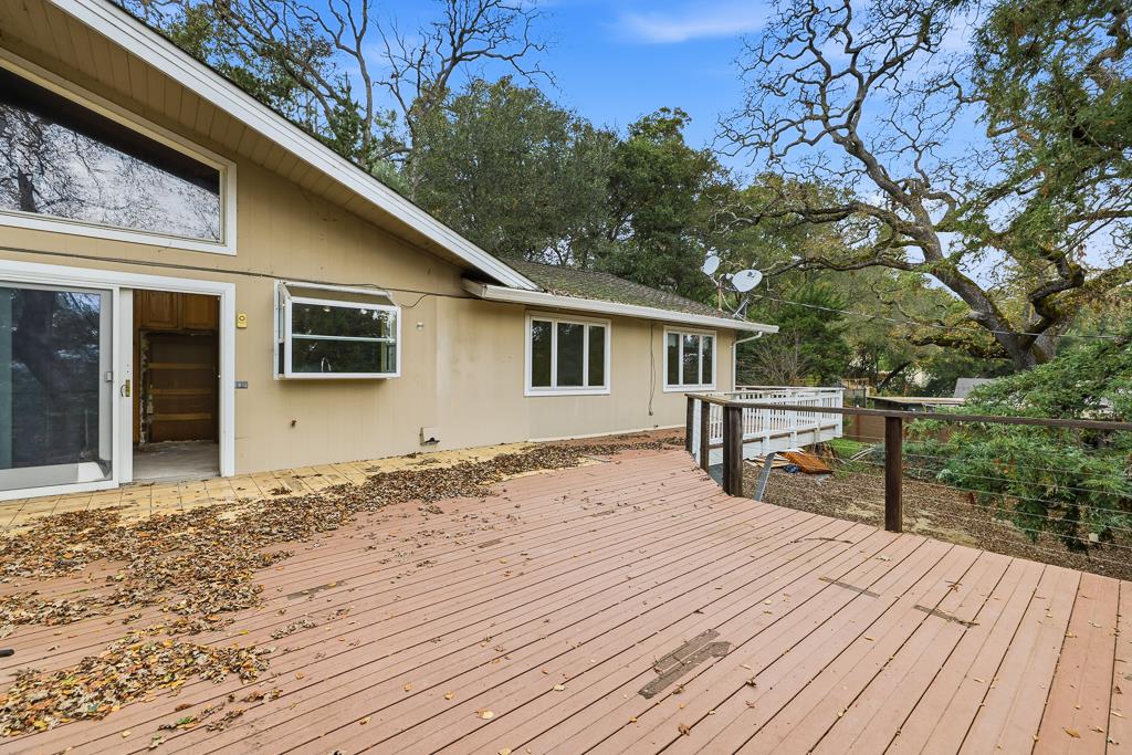 Detail Gallery Image 27 of 53 For 16 Castlewood Dr, Pleasanton,  CA 94566 - 4 Beds | 3 Baths