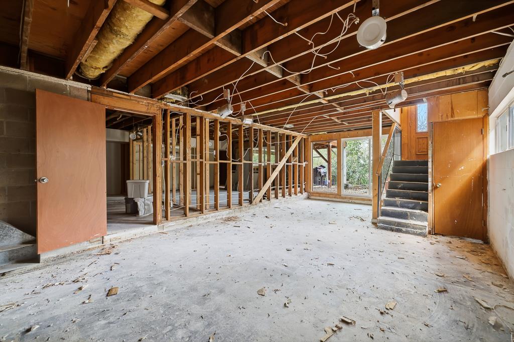 Detail Gallery Image 29 of 53 For 16 Castlewood Dr, Pleasanton,  CA 94566 - 4 Beds | 3 Baths