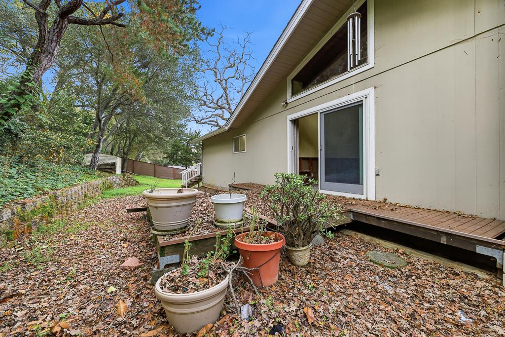 Detail Gallery Image 40 of 53 For 16 Castlewood Dr, Pleasanton,  CA 94566 - 4 Beds | 3 Baths