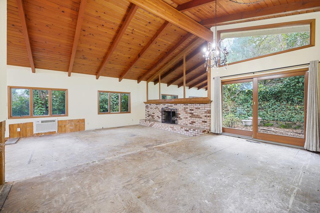 Detail Gallery Image 8 of 53 For 16 Castlewood Dr, Pleasanton,  CA 94566 - 4 Beds | 3 Baths