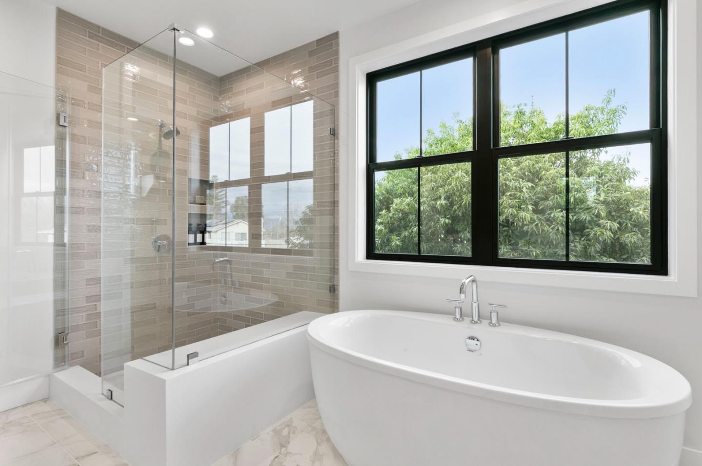 Detail Gallery Image 28 of 41 For 15236 Dickens Ave, San Jose,  CA 95124 - 5 Beds | 4/1 Baths