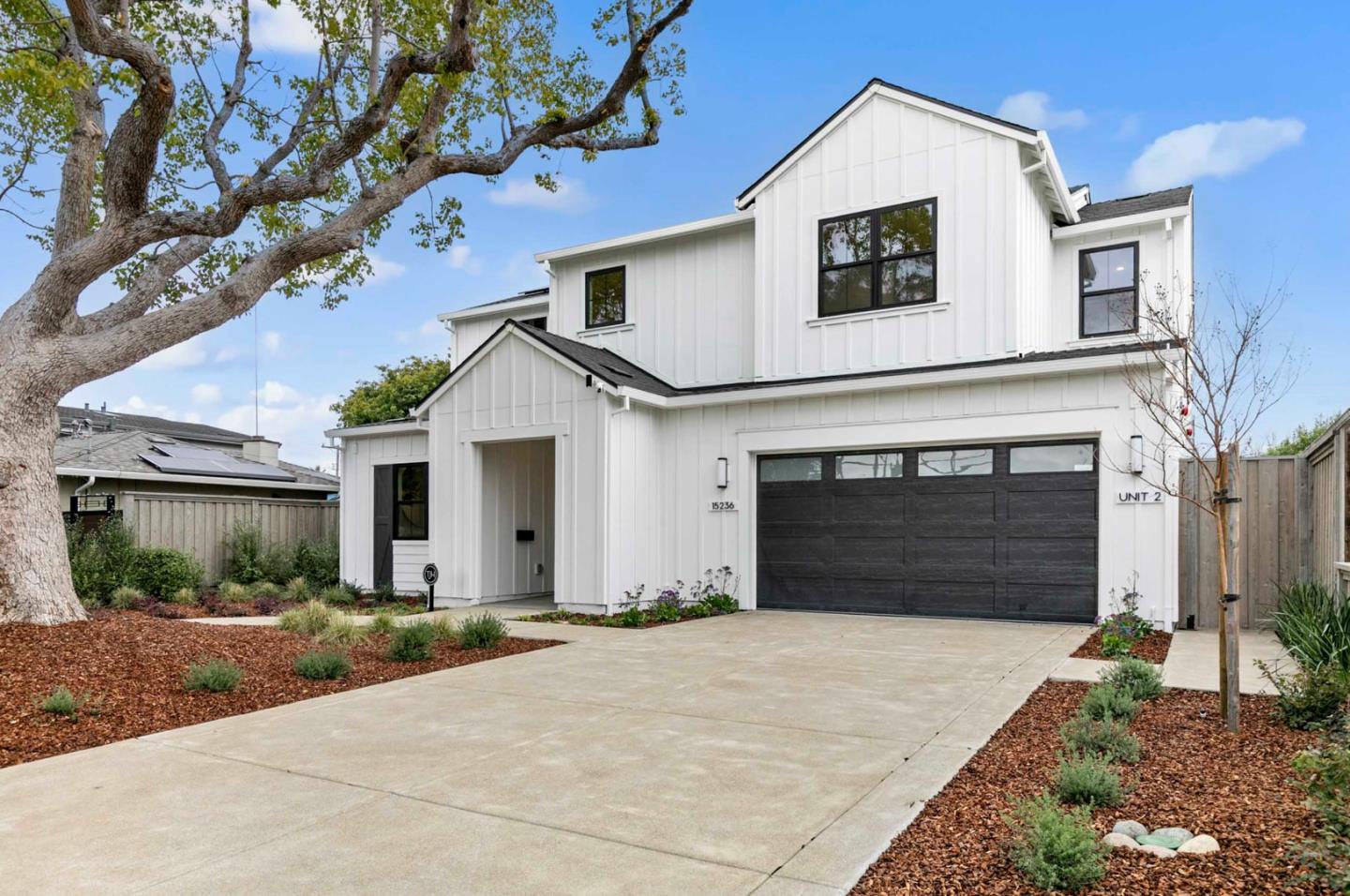 Detail Gallery Image 4 of 41 For 15236 Dickens Ave, San Jose,  CA 95124 - 5 Beds | 4/1 Baths