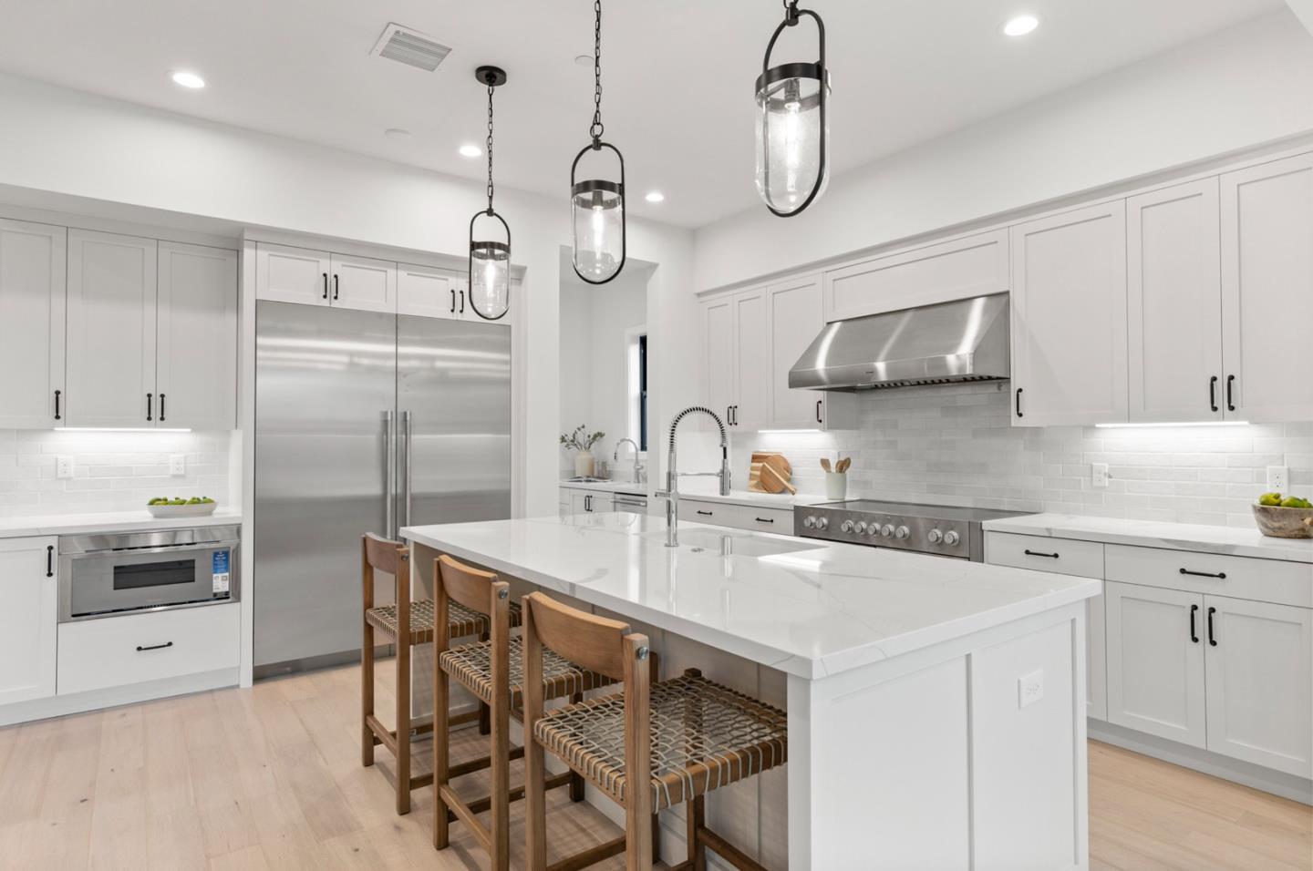 Detail Gallery Image 13 of 45 For 2660 Cardinal Ln, San Jose,  CA 95125 - 5 Beds | 4/1 Baths