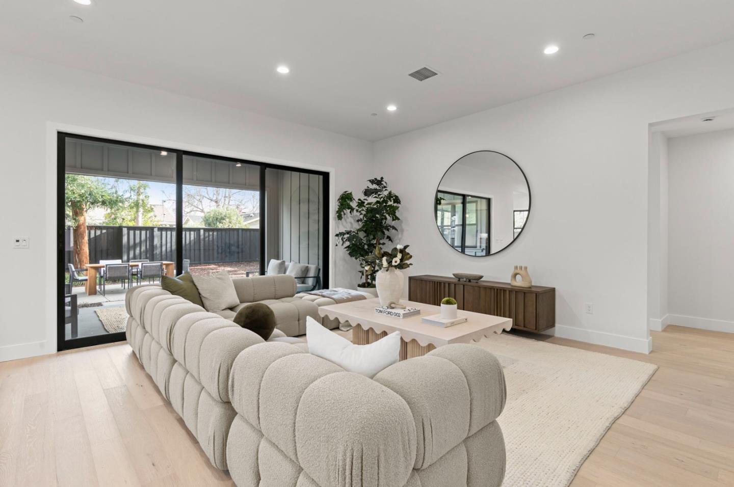 Detail Gallery Image 16 of 45 For 2660 Cardinal Ln, San Jose,  CA 95125 - 5 Beds | 4/1 Baths