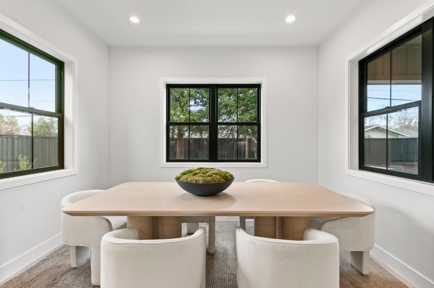 Detail Gallery Image 19 of 45 For 2660 Cardinal Ln, San Jose,  CA 95125 - 5 Beds | 4/1 Baths