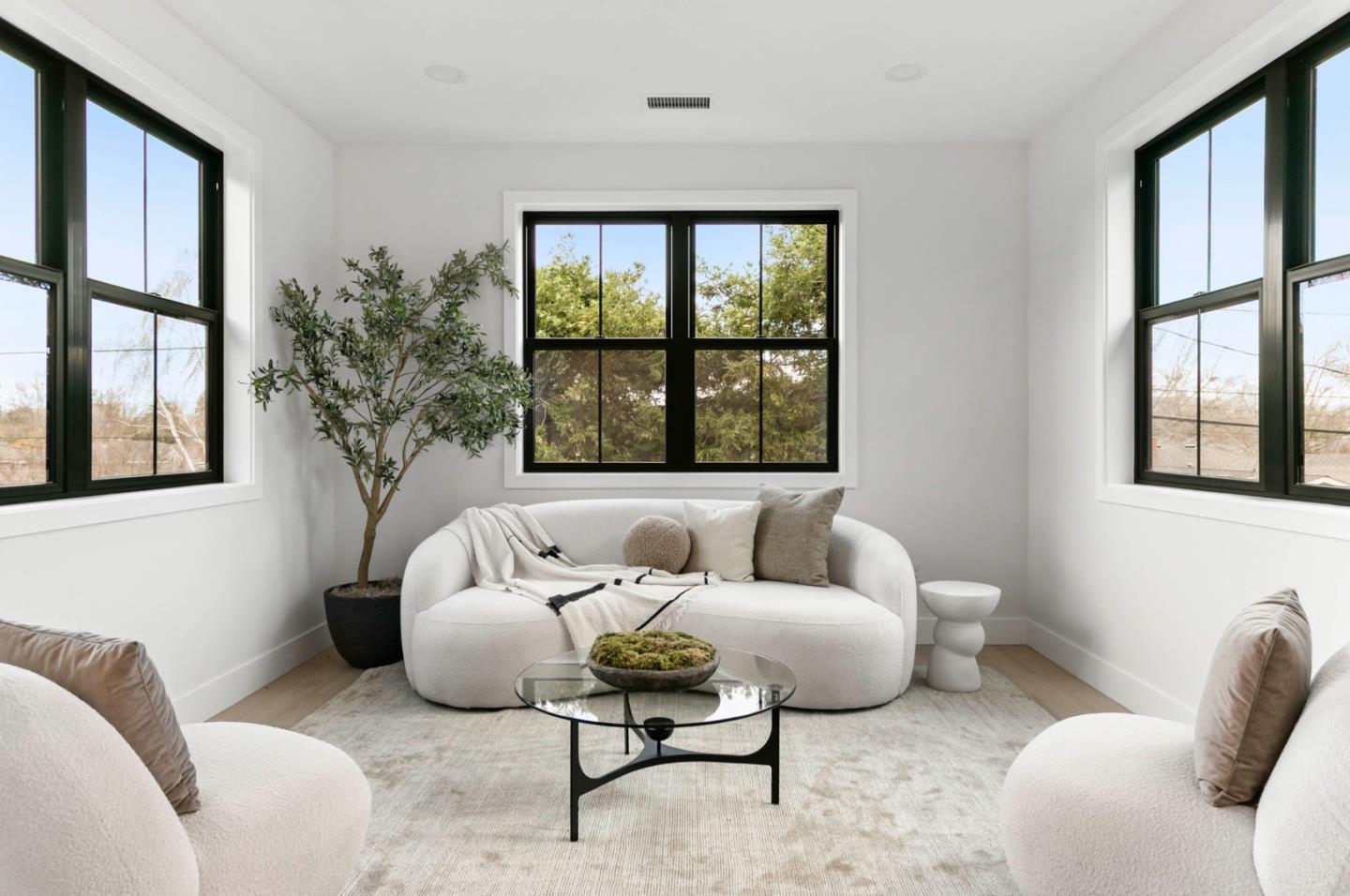 Detail Gallery Image 22 of 45 For 2660 Cardinal Ln, San Jose,  CA 95125 - 5 Beds | 4/1 Baths