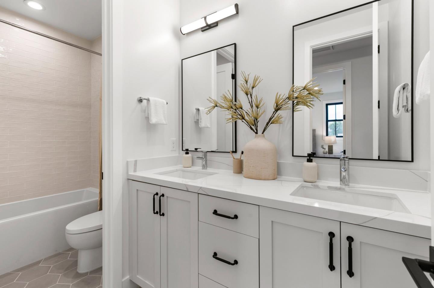 Detail Gallery Image 23 of 45 For 2660 Cardinal Ln, San Jose,  CA 95125 - 5 Beds | 4/1 Baths