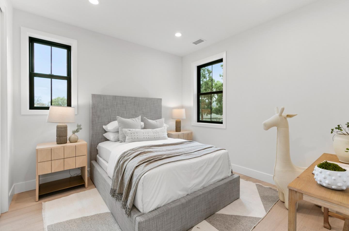 Detail Gallery Image 28 of 45 For 2660 Cardinal Ln, San Jose,  CA 95125 - 5 Beds | 4/1 Baths