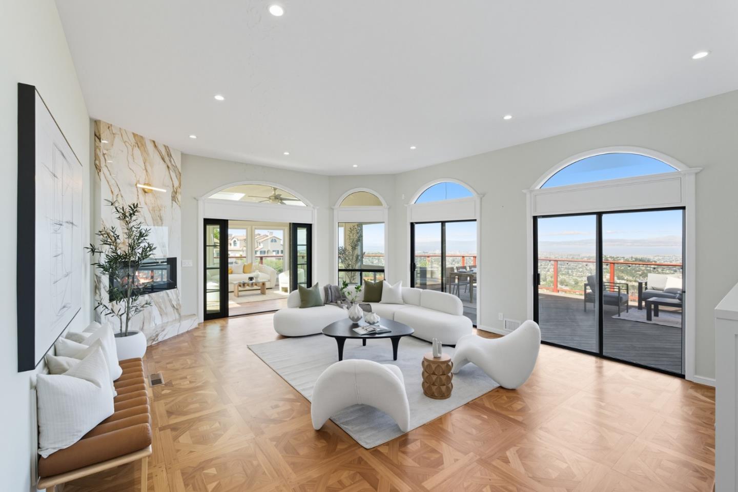 Detail Gallery Image 19 of 113 For 1 Lewis Ranch Rd, San Carlos,  CA 94070 - 6 Beds | 6/1 Baths