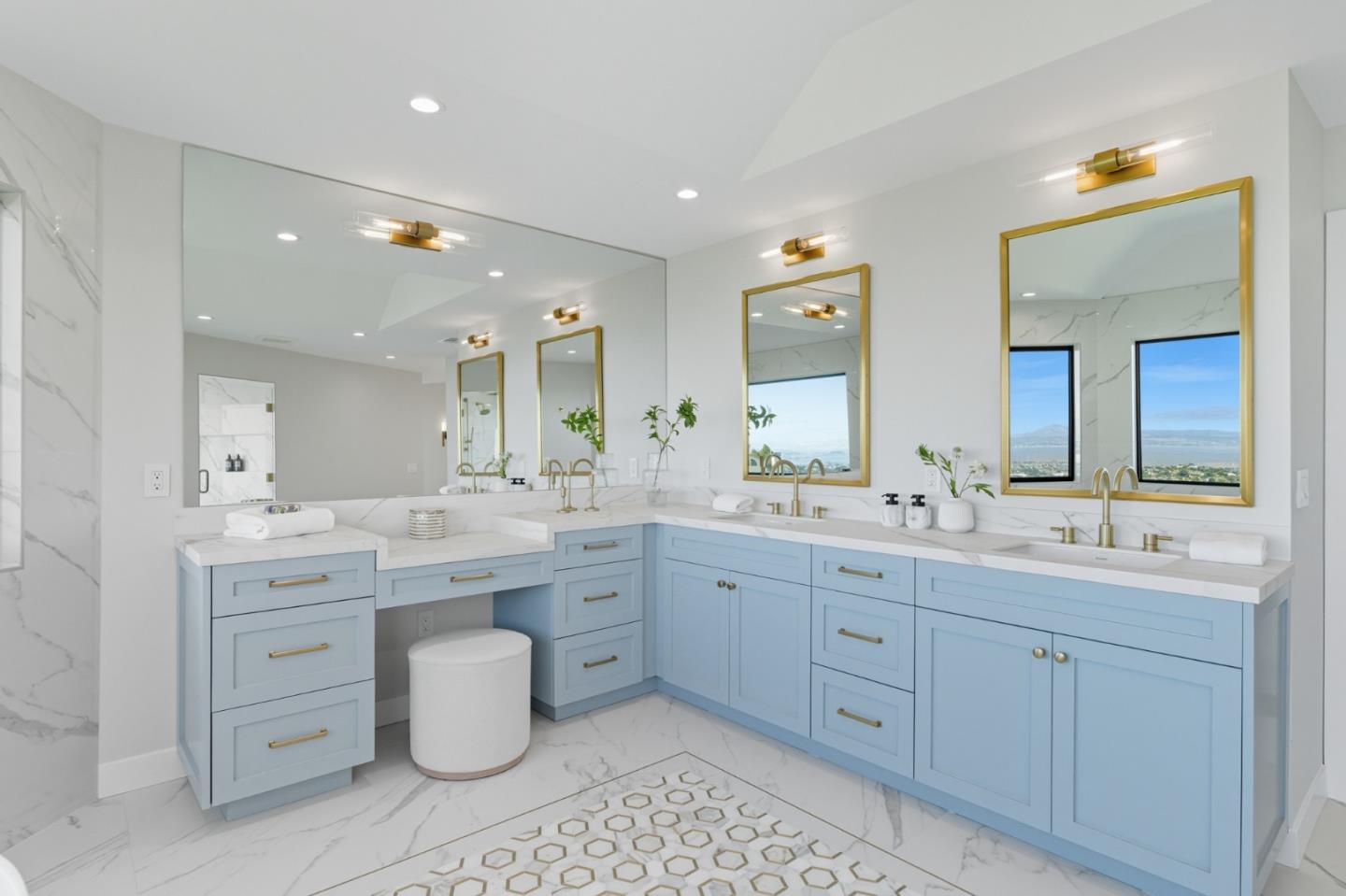 Detail Gallery Image 34 of 113 For 1 Lewis Ranch Rd, San Carlos,  CA 94070 - 6 Beds | 6/1 Baths