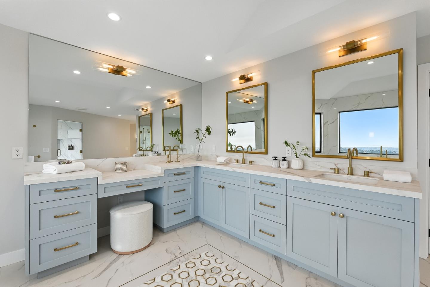 Detail Gallery Image 56 of 113 For 1 Lewis Ranch Rd, San Carlos,  CA 94070 - 6 Beds | 6/1 Baths