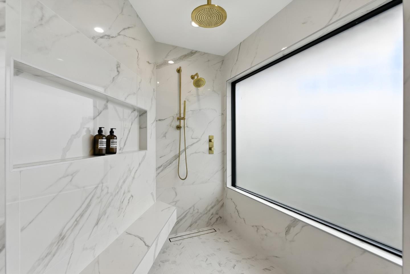 Detail Gallery Image 58 of 113 For 1 Lewis Ranch Rd, San Carlos,  CA 94070 - 6 Beds | 6/1 Baths