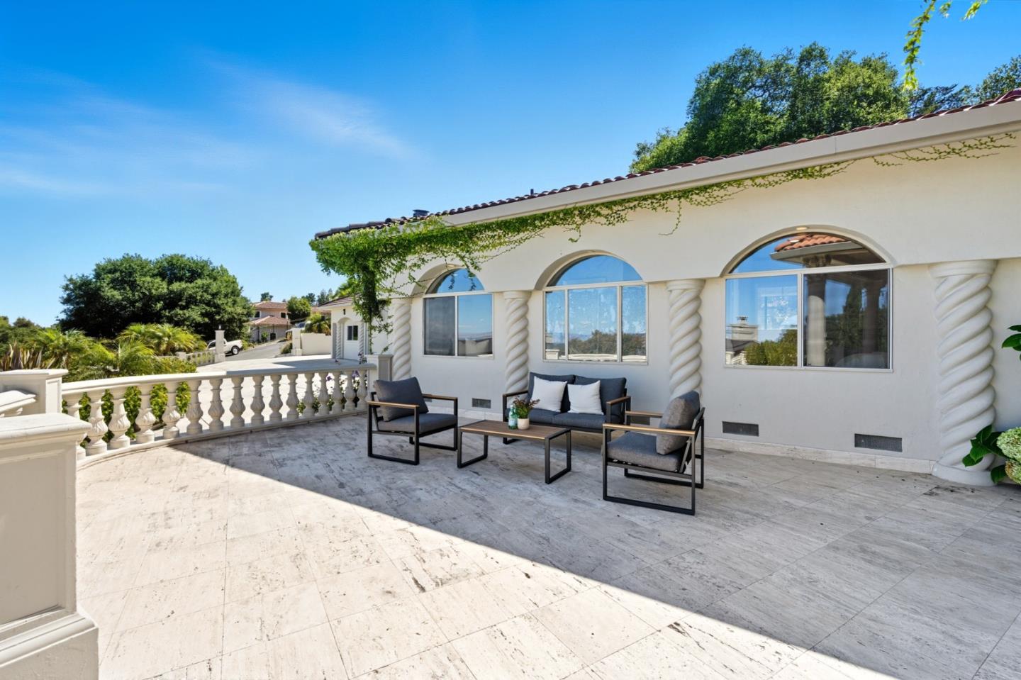 Detail Gallery Image 98 of 113 For 1 Lewis Ranch Rd, San Carlos,  CA 94070 - 6 Beds | 6/1 Baths