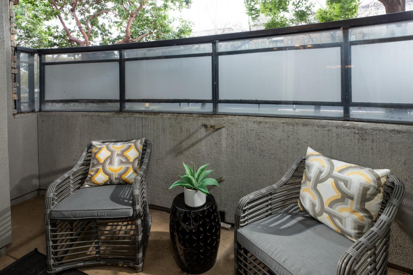 Detail Gallery Image 17 of 30 For 4388 El Camino Real #130,  Los Altos,  CA 94022 - 2 Beds | 2 Baths