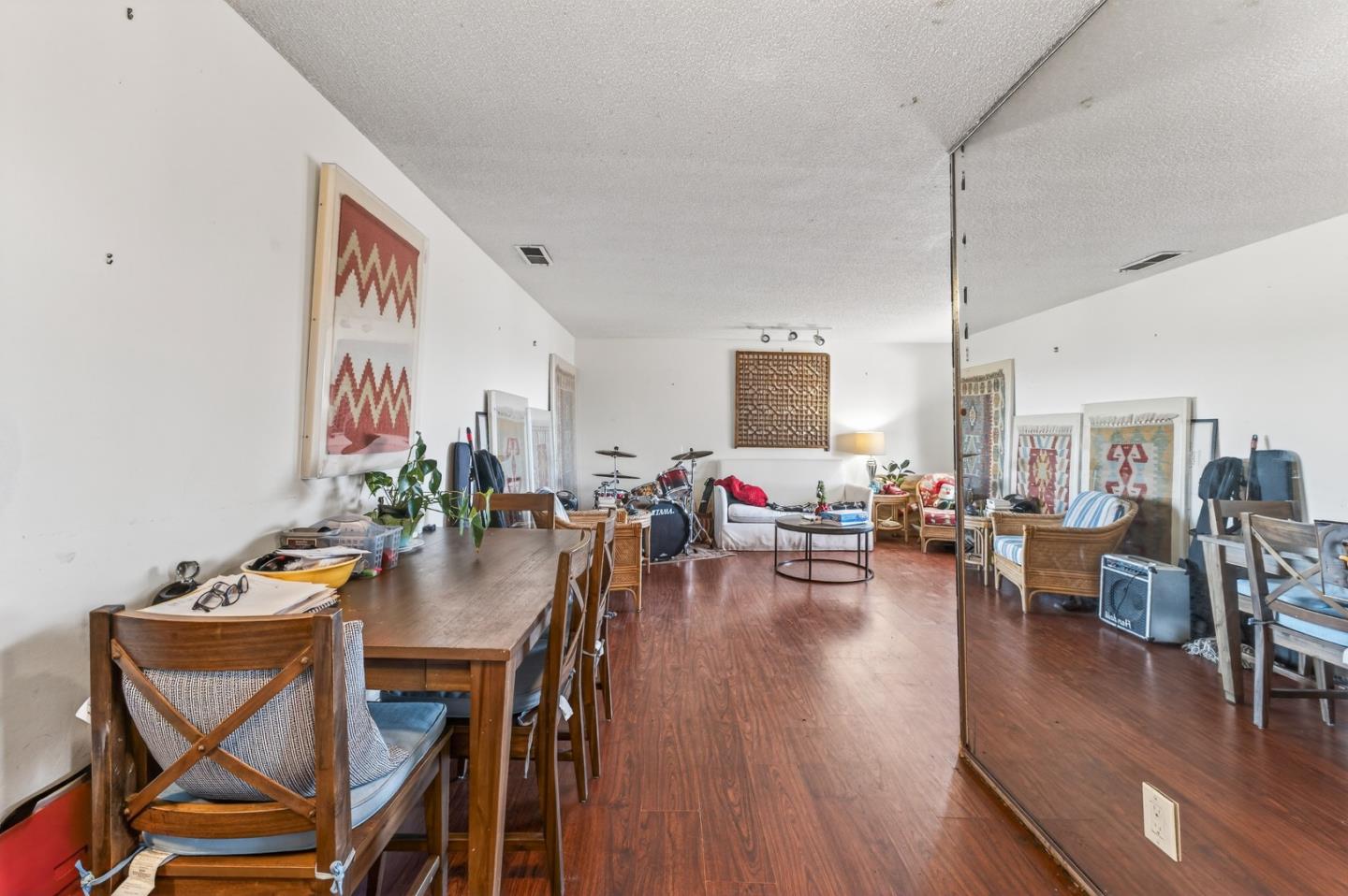 Detail Gallery Image 10 of 34 For 1688 Harding St, Seaside,  CA 93955 - 3 Beds | 2 Baths