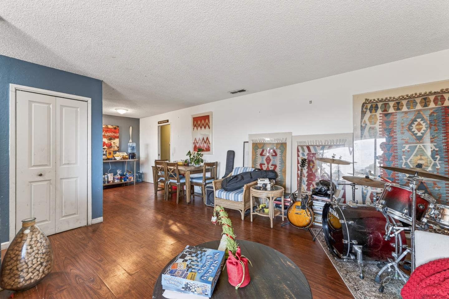 Detail Gallery Image 13 of 34 For 1688 Harding St, Seaside,  CA 93955 - 3 Beds | 2 Baths