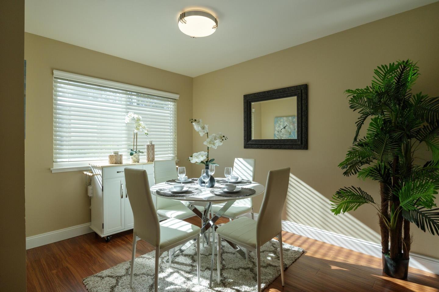 Detail Gallery Image 7 of 44 For 5512 Sean Cir #89,  San Jose,  CA 95123 - 2 Beds | 2 Baths