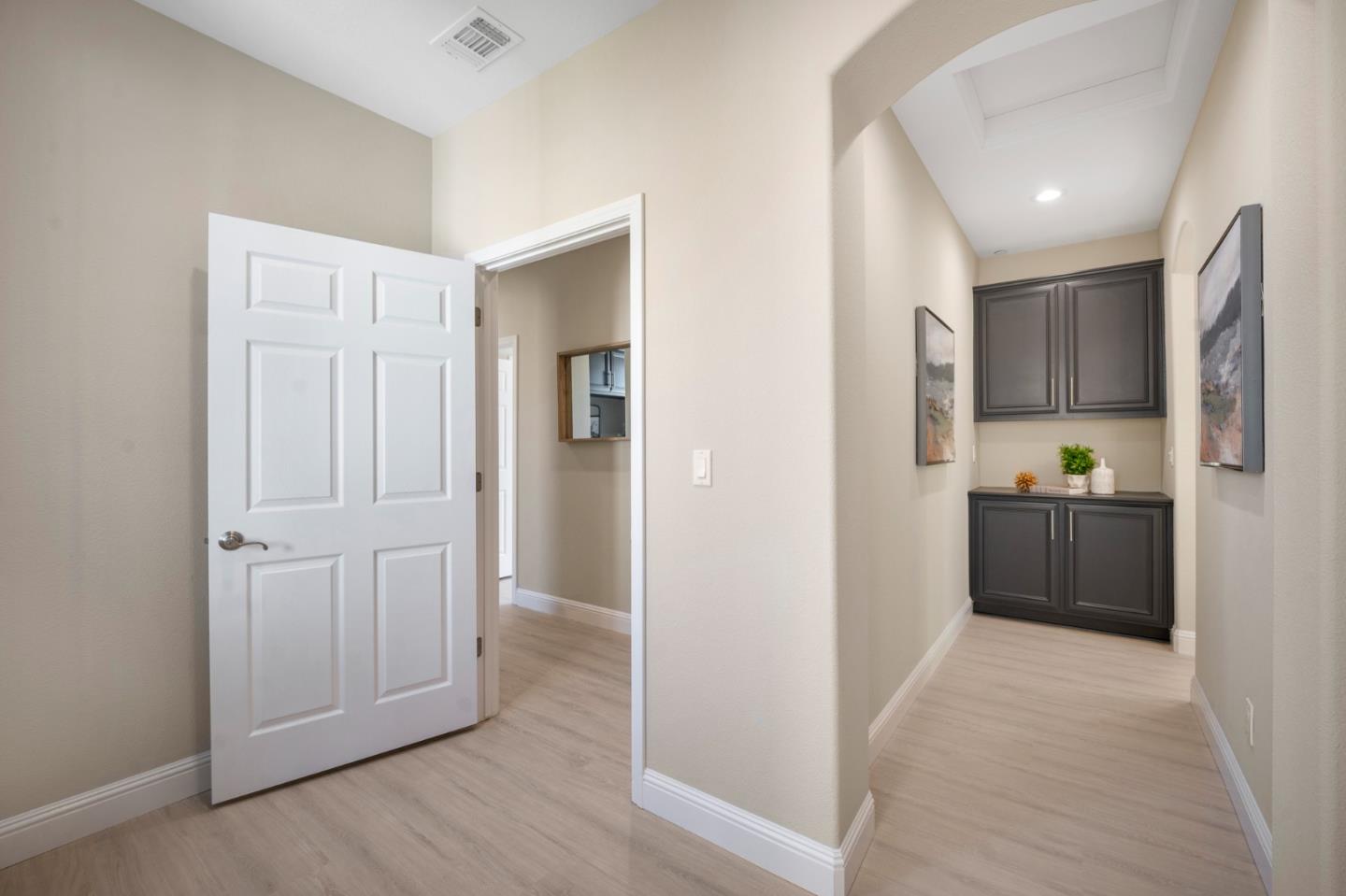 Detail Gallery Image 38 of 75 For 5807 Casita Way, Gilroy,  CA 95020 - 5 Beds | 4 Baths