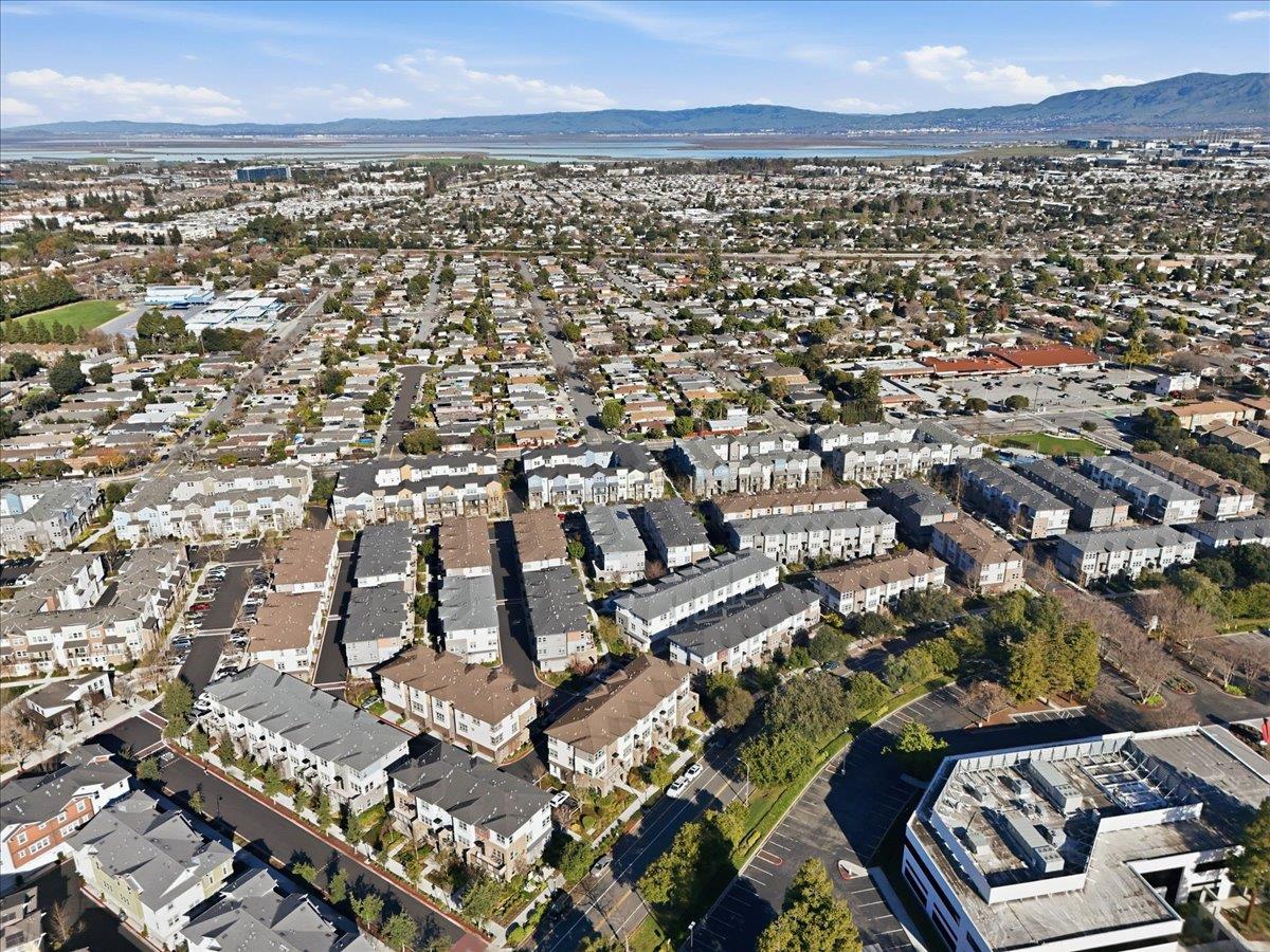 Detail Gallery Image 56 of 59 For 845 De Guigne Dr #2,  Sunnyvale,  CA 94085 - 3 Beds | 2/2 Baths
