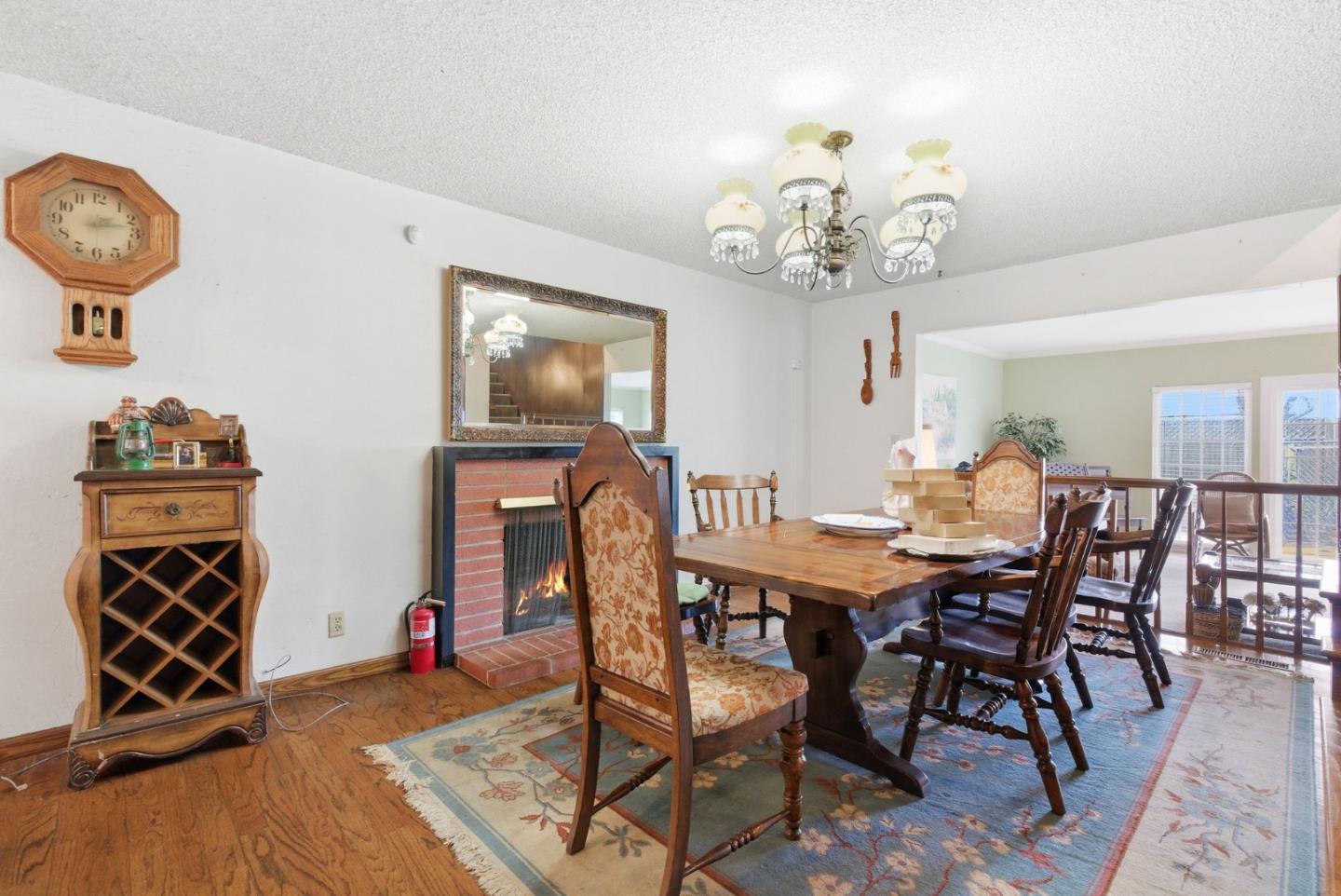 Detail Gallery Image 17 of 52 For 2435 Alvarado Dr, Santa Clara,  CA 95051 - 5 Beds | 3 Baths